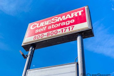 CubeSmart Self Storage - 15120 Ne 6th Ave Miami, FL 33162