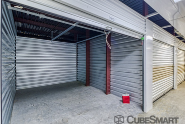 CubeSmart Self Storage - 1015 Apopka Vineland Rd Orlando, FL 32818