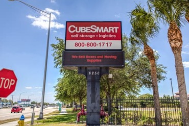 CubeSmart Self Storage - 8250 N Tamiami Trl Sarasota, FL 34243