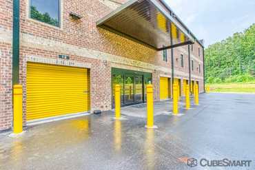 Bee Safe Storage - 4700 Commercial Park Ct Clemmons, NC 27012