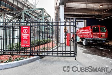CubeSmart Self Storage - 30-25 Northern Blvd Long Island City, NY 11101