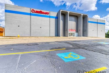 CubeSmart Self Storage - 4250 Tuscarawas Street Canton, OH 44708