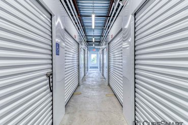 CubeSmart Self Storage - 4130 Mayfield Rd South Euclid, OH 44121