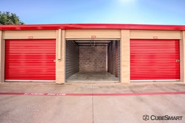 CubeSmart Self Storage - 1761 Eastchase Pkwy Fort Worth, TX 76120