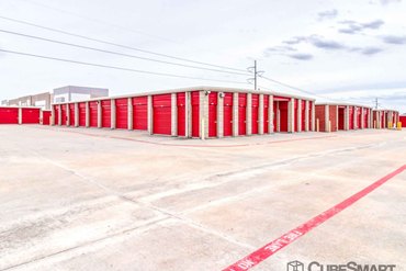 CubeSmart Self Storage - 900 W Round Grove Rd Lewisville, TX 75067