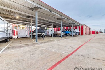CubeSmart Self Storage - 900 W Round Grove Rd Lewisville, TX 75067