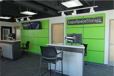 Extra Space Storage - 960 Eastern Ave Malden, MA 02148