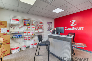 CubeSmart Self Storage - 5635 Atlanta Hwy Alpharetta, GA 30004