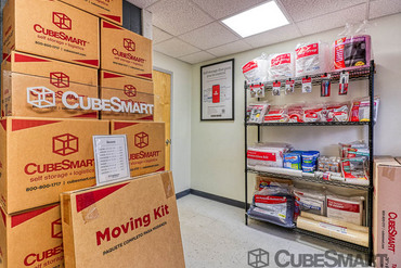 CubeSmart Self Storage - 1475 Main St Millis, MA 02054