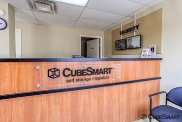CubeSmart Self Storage - 10645 Leuer Ave Cleveland, OH 44108