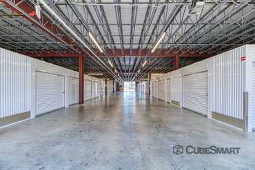 CubeSmart Self Storage - 201 Miles Ave Burleson, TX 76028