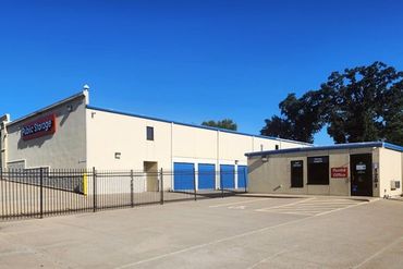 Public Storage - 1201 N 130th St Kansas City, KS 66109