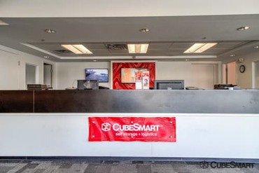CubeSmart Self Storage - 19395 Sw 106th Ave Cutler Bay, FL 33157
