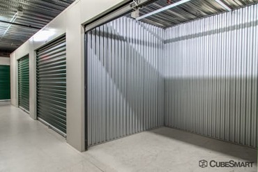CubeSmart Self Storage - 19395 Sw 106th Ave Cutler Bay, FL 33157