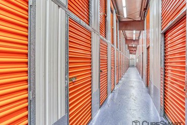 CubeSmart Self Storage - 10100 Sw 216th St Cutler Bay, FL 33190