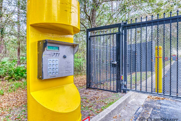 CubeSmart Self Storage - 8421 Cheswick Oak Ave Jacksonville, FL 32244