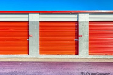 CubeSmart Self Storage - 5907 W Linebaugh Ave Tampa, FL 33624