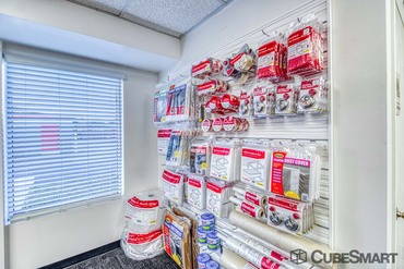 Storage Image 14