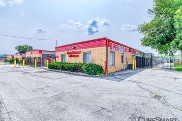 CubeSmart Self Storage - 2001 Grand Ave West Des Moines, IA 50265
