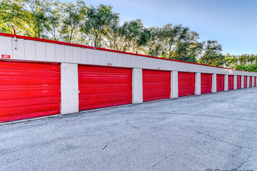 CubeSmart Self Storage - 6210 Forest Hills Road Loves Park, IL 61111