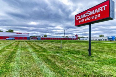 CubeSmart Self Storage - 2591 Jolly Rd Okemos, MI 48864