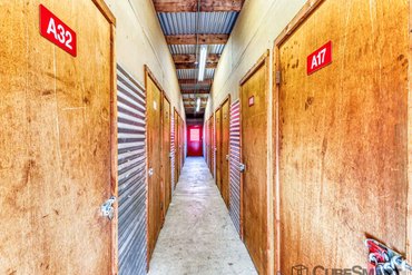 CubeSmart Self Storage - 533 36th St Sw Wyoming, MI 49509