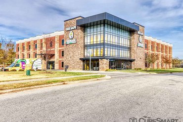 Bee Safe Storage - 937 Gateway Commons Cir Wake Forest, NC 27587