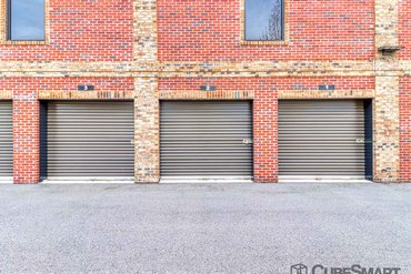 Bee Safe Storage - 937 Gateway Commons Cir Wake Forest, NC 27587