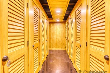 Bee Safe Storage - 937 Gateway Commons Cir Wake Forest, NC 27587