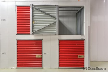 Storage Image 7