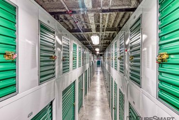 CubeSmart Self Storage - 17058 Richmond Hwy Dumfries, VA 22026
