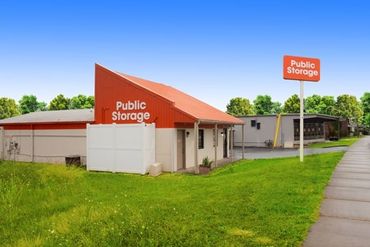 Public Storage - 5748 N Tryon Street Charlotte, NC 28213