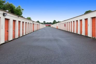 Public Storage - 5748 N Tryon Street Charlotte, NC 28213
