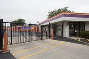 Public Storage - 2401 Lois Drive Rolling Meadows, IL 60008