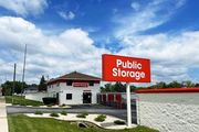 Public Storage - 945 N Farnsworth Ave Aurora, IL 60505