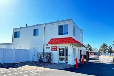 Public Storage - 5900 148th Street W Apple Valley, MN 55124