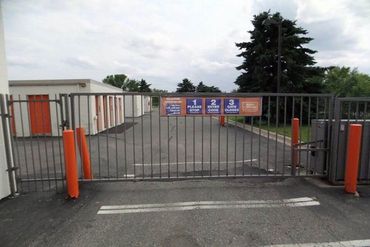 Public Storage - 5900 148th Street W Apple Valley, MN 55124