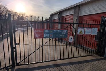 Public Storage - 2100 W Utica Road Shelby Township, MI 48317