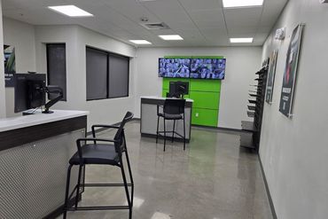 Extra Space Storage - 72 Elm St North Attleboro, MA 02760