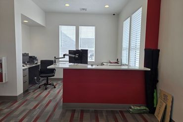 Extra Space Storage - 221 E Amity Rd Meridian, ID 83642