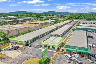 Extra Space Storage - 3060 Leeman Ferry Rd SW Huntsville, AL 35801