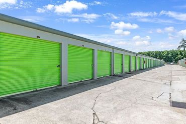 Extra Space Storage - 6231 Hillandale Dr Lithonia, GA 30058