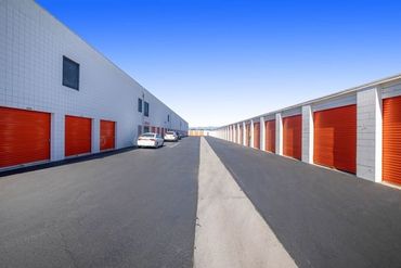 Public Storage - 740 Arcturus Ave Oxnard, CA 93033