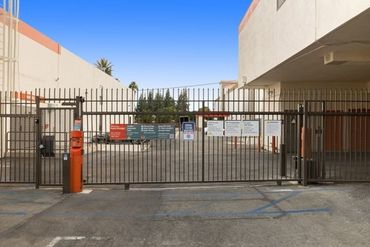 Public Storage - 20140 Sherman Way Canoga Park, CA 91306