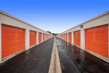 Public Storage - 3207 E South St Long Beach, CA 90805