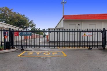 Storage Image 4