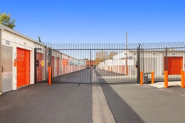 Public Storage - 9341 Shirley Ave Northridge, CA 91324