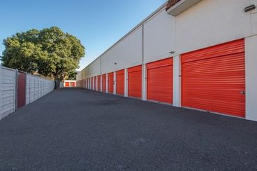 Public Storage - 15984 East 14th Street San Leandro, CA 94578
