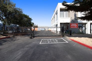 Public Storage - 160 S Spruce Ave South San Francisco, CA 94080