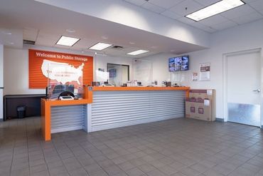 Public Storage - 15350 Oxnard Street Van Nuys, CA 91411